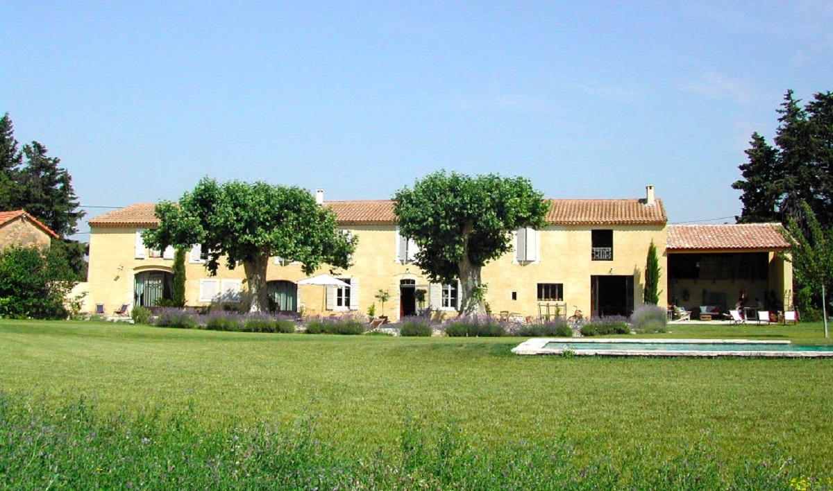 Façade principale et jardins